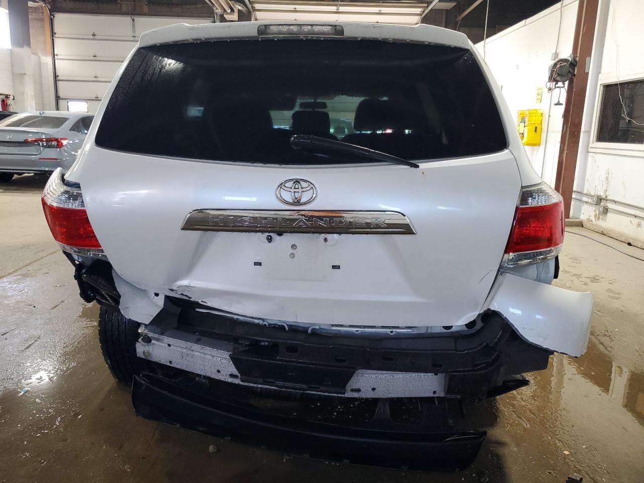 2013 TOYOTA HIGHLANDER