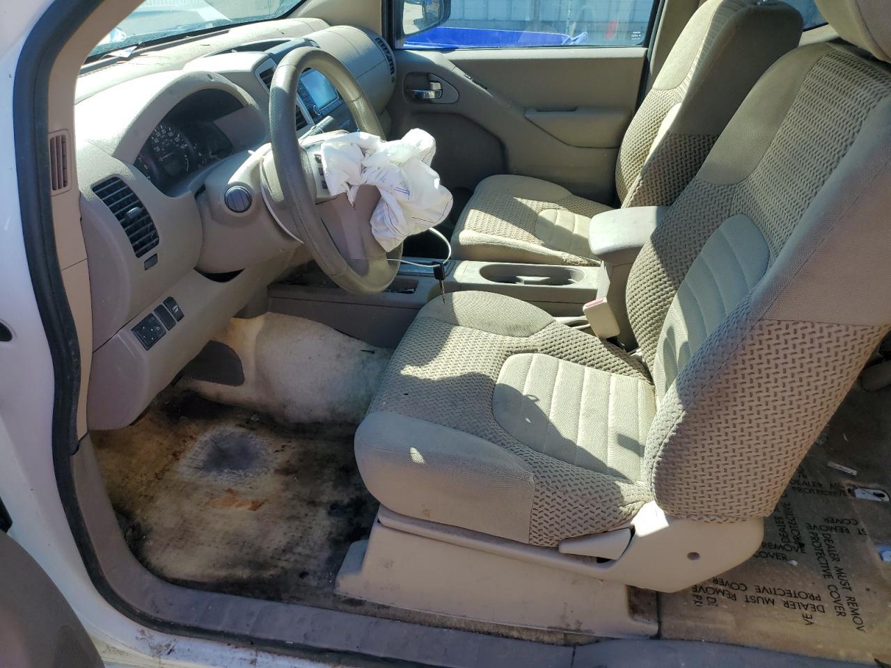 2017 NISSAN Frontier