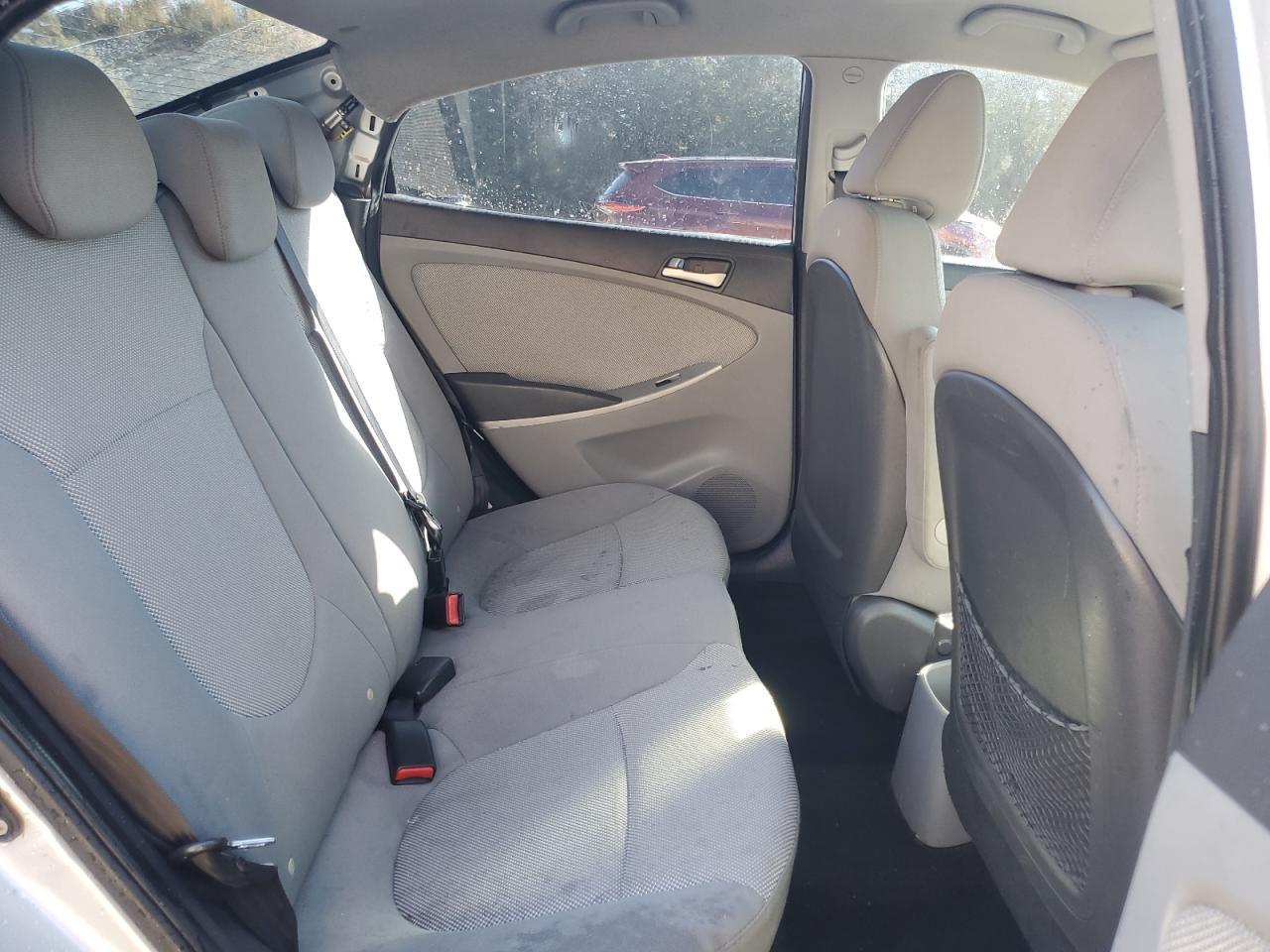 2012 HYUNDAI ACCENT