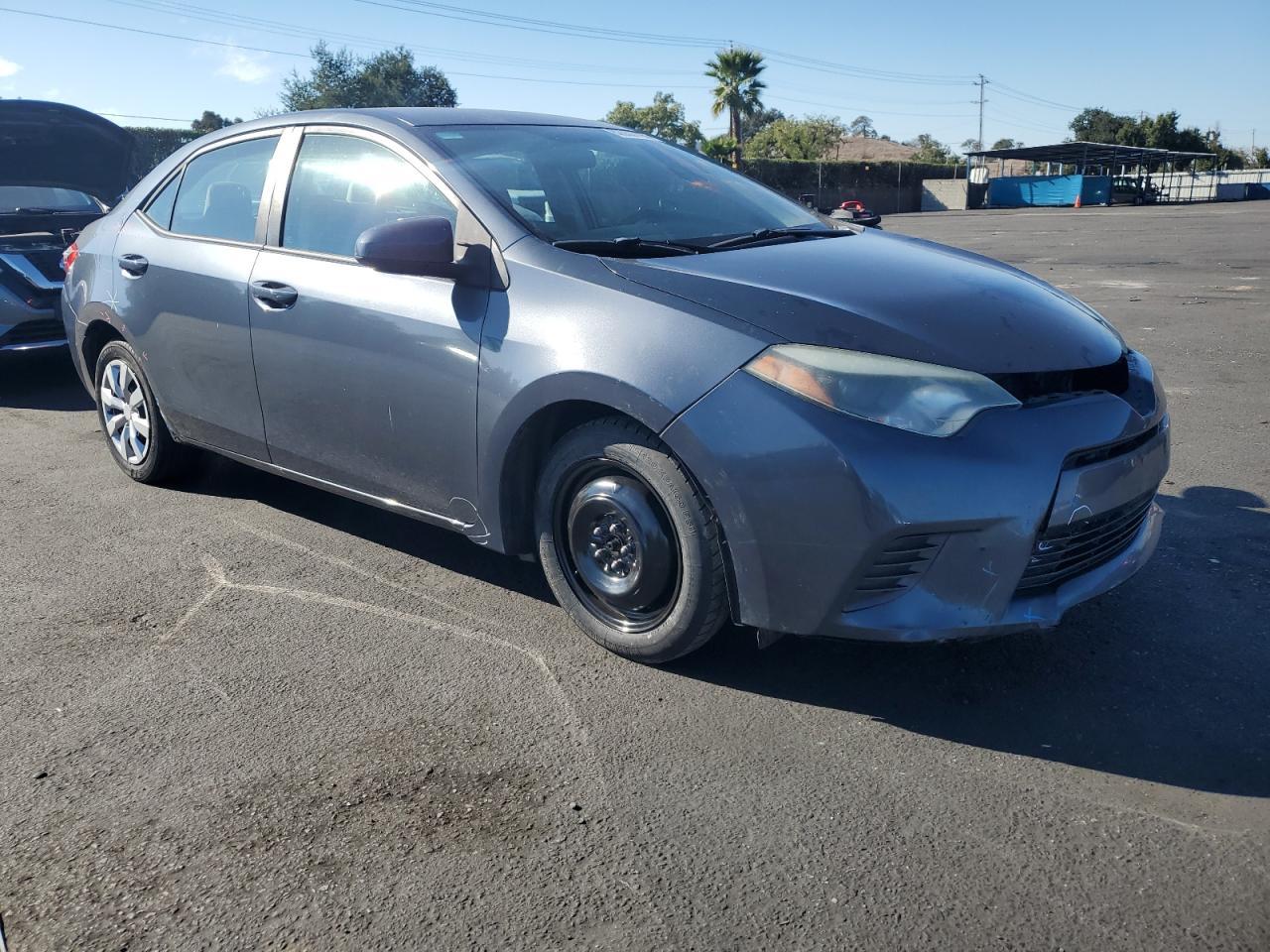 2015 TOYOTA COROLLA