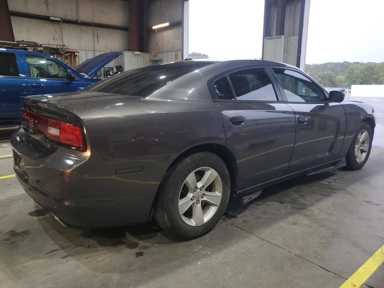 2013 DODGE CHARGER
