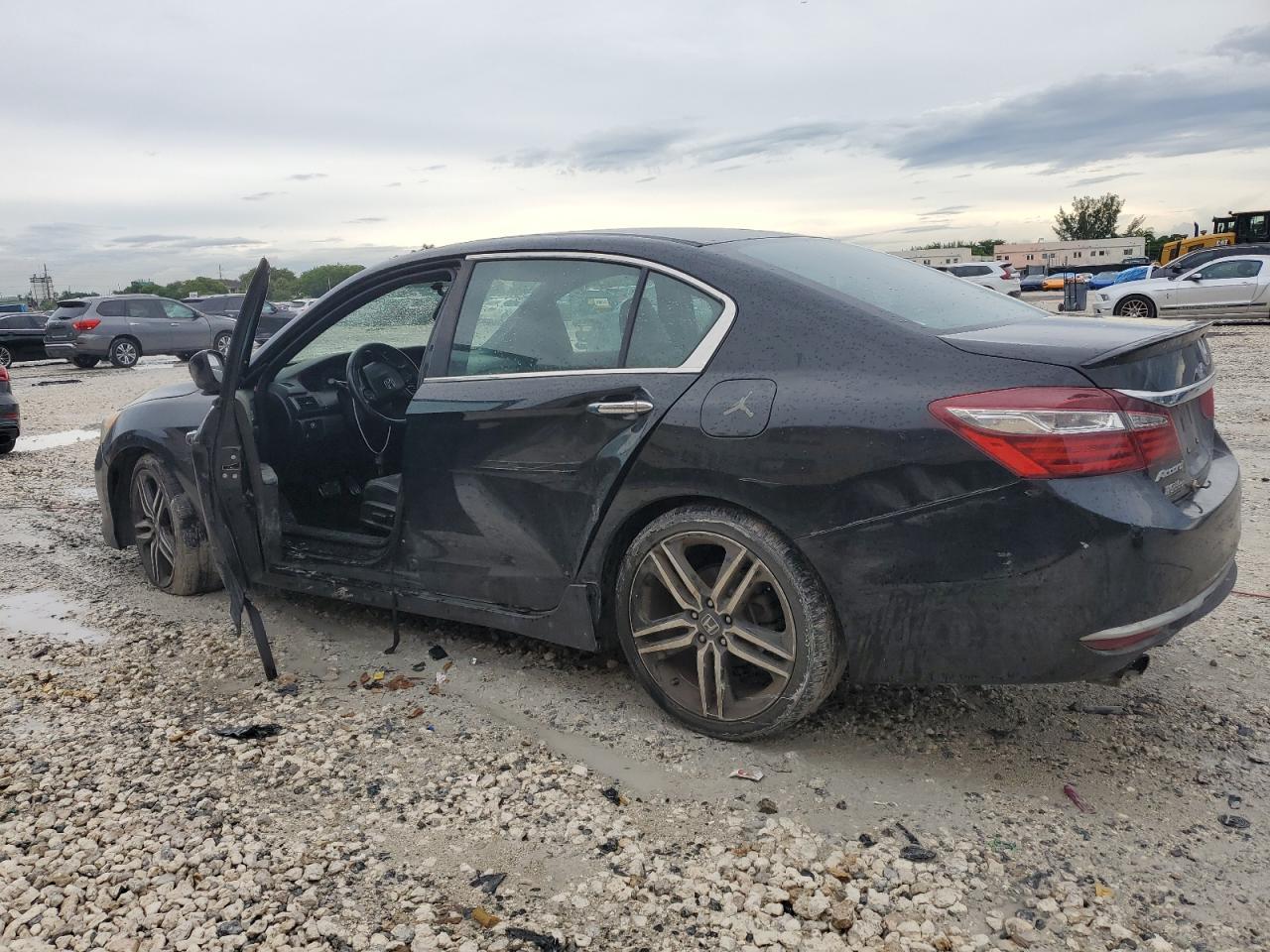 2017 HONDA ACCORD