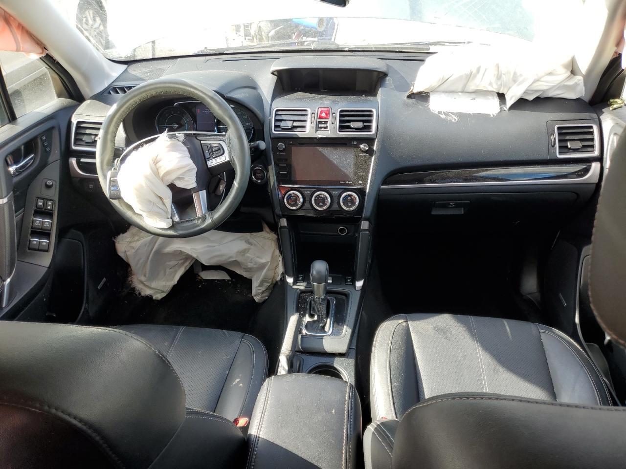 2017 SUBARU FORESTER