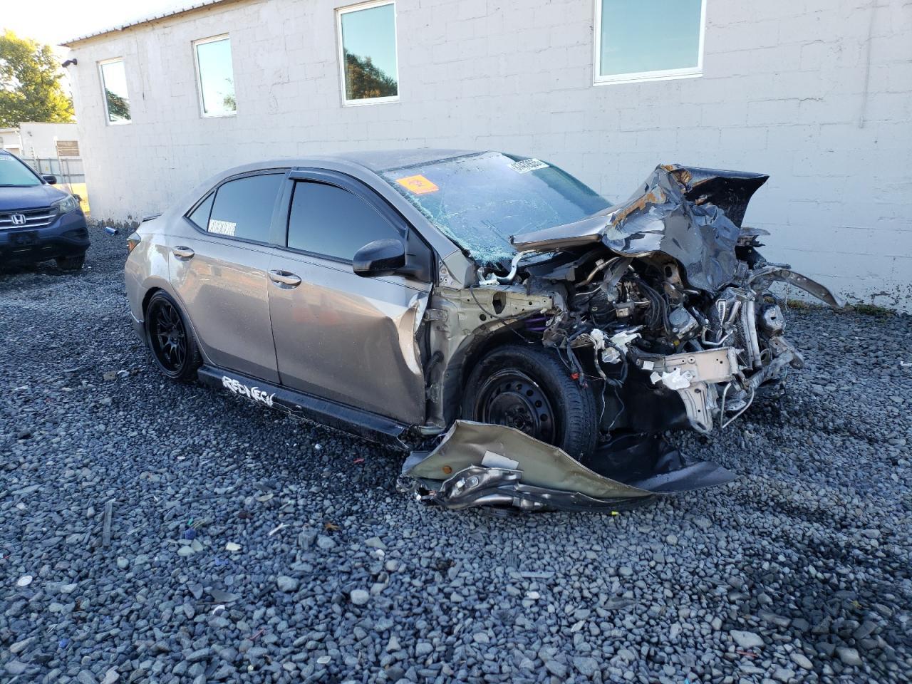 2014 TOYOTA COROLLA