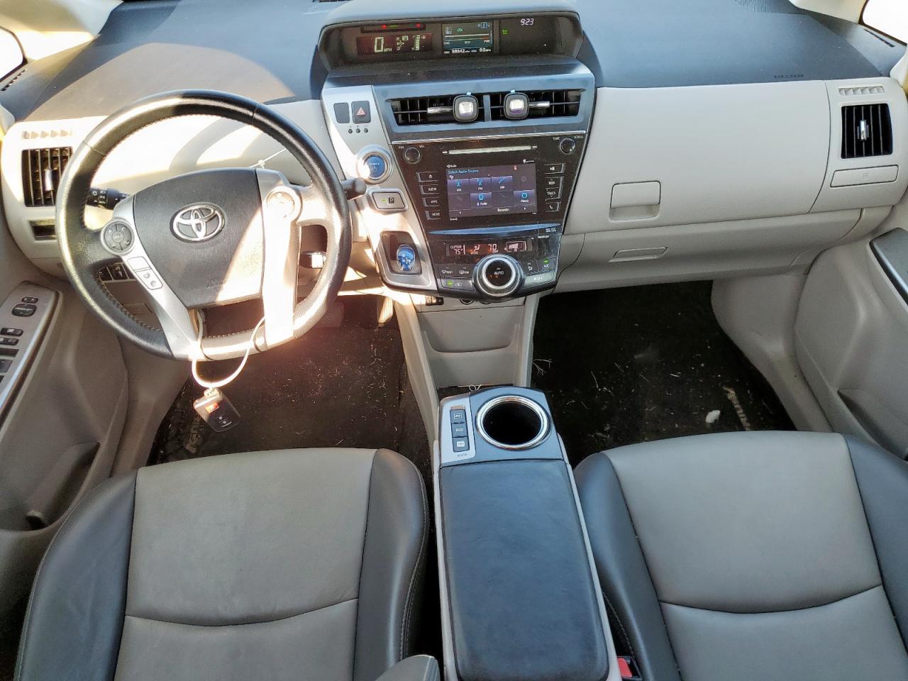 2017 TOYOTA PRIUS V