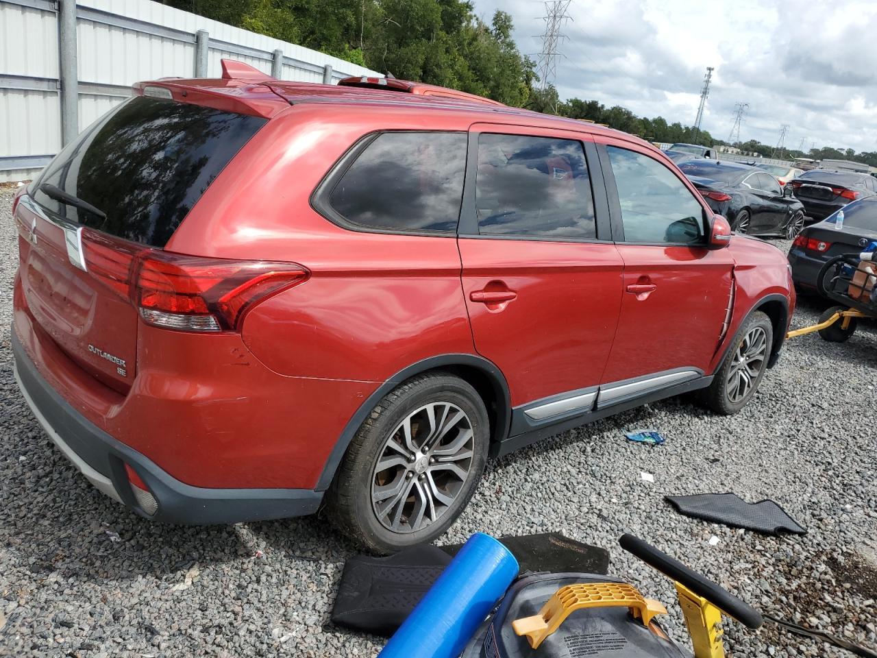 2017 MITSUBISHI outlander