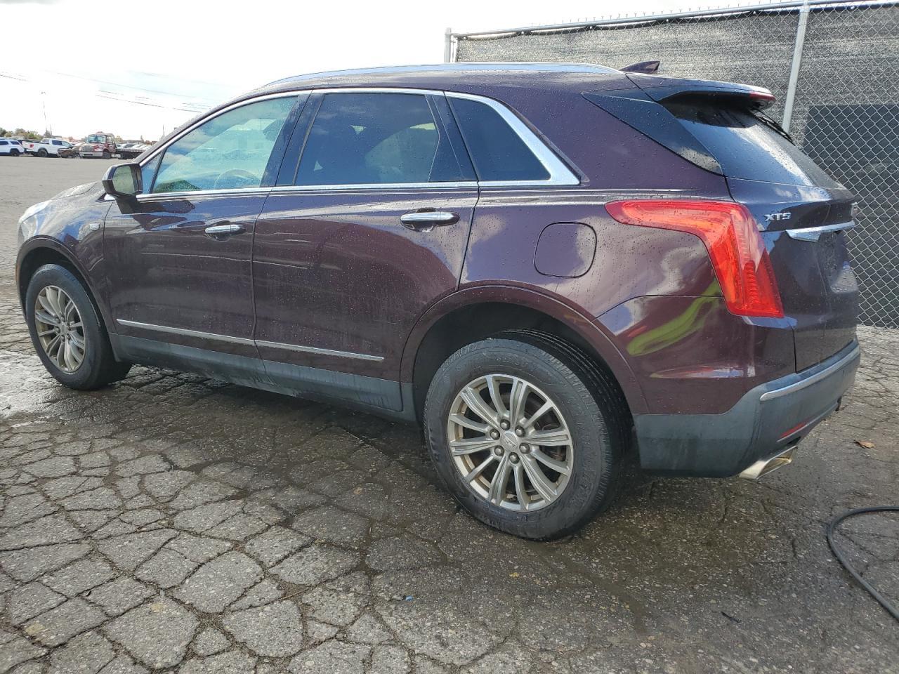 2017 CADILLAC XT5