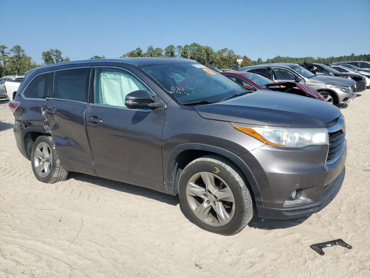 2015 TOYOTA HIGHLANDER