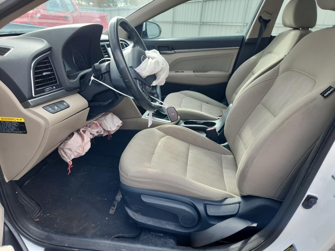 2017 HYUNDAI ELANTRA