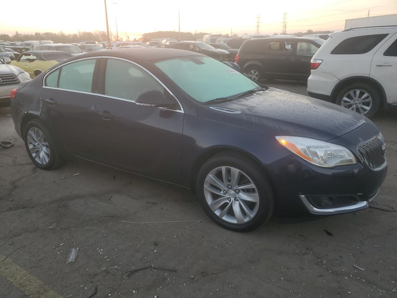 2016 BUICK Regal