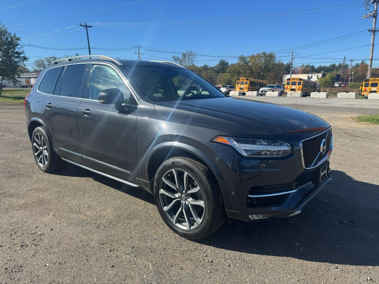 2017 VOLVO XC90