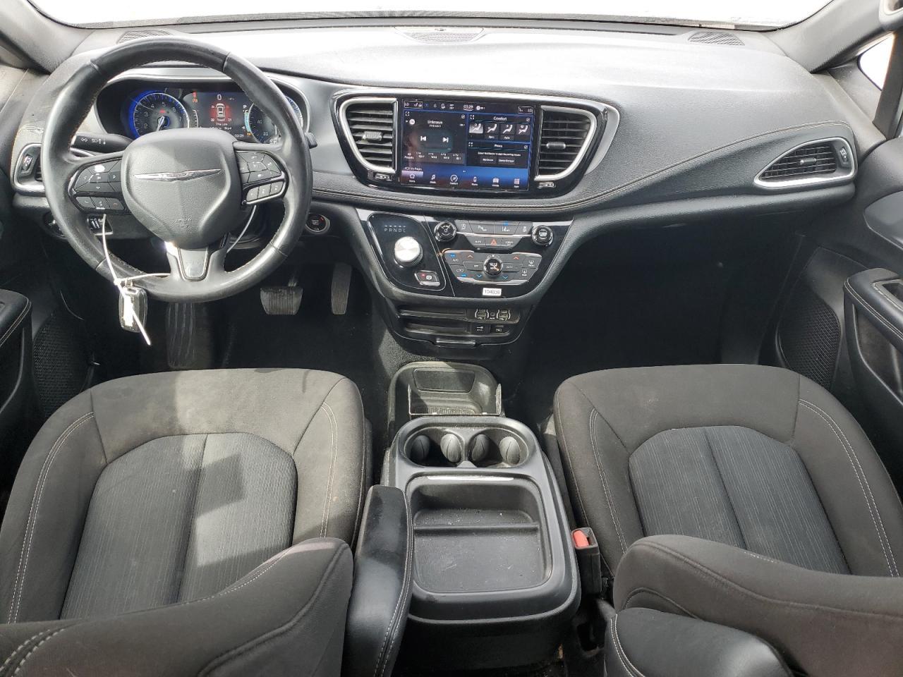 2022 CHRYSLER Pacifica