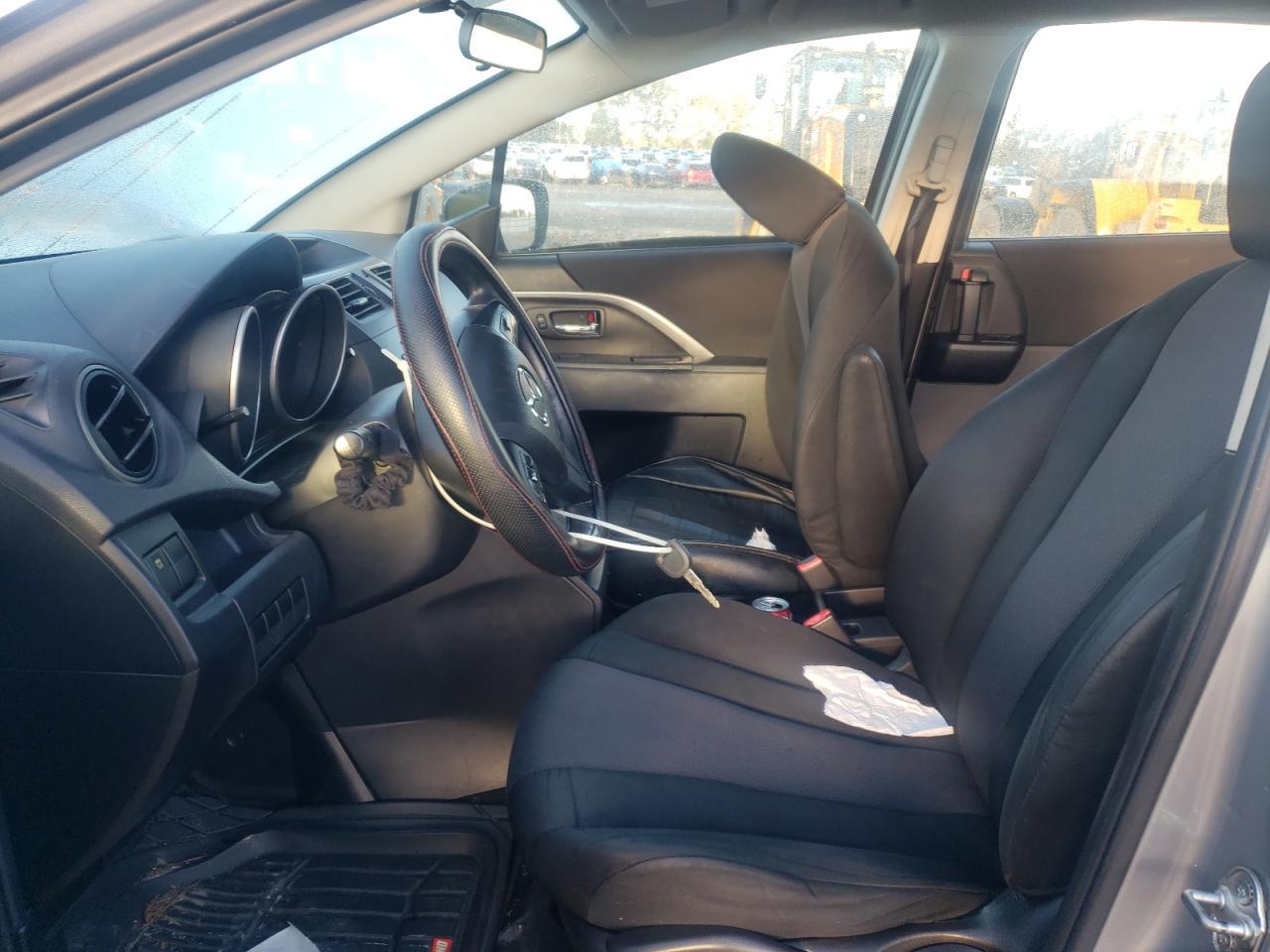 2013 MAZDA 5