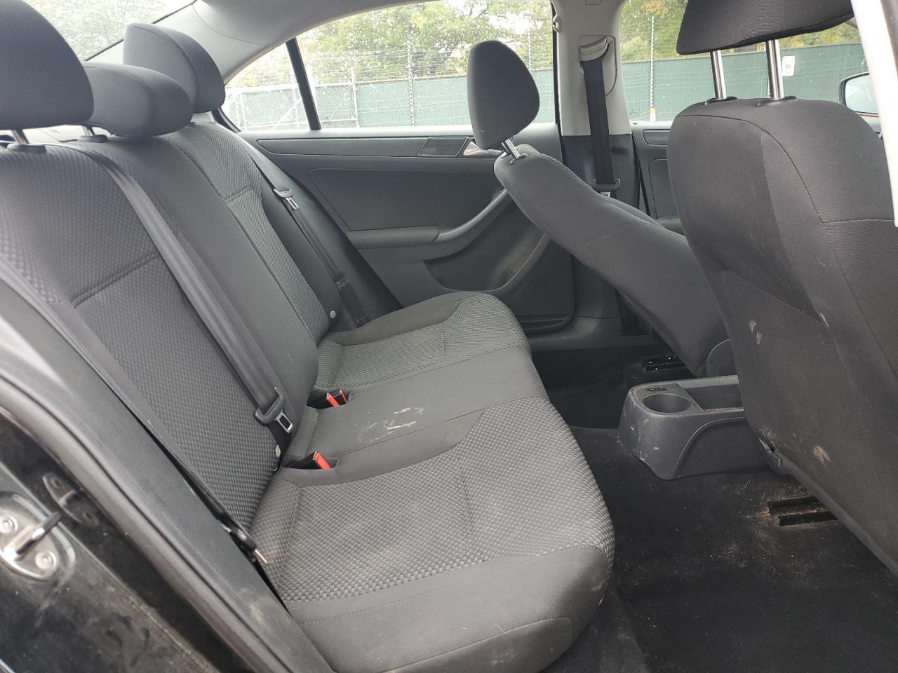 2012 VOLKSWAGEN JETTA