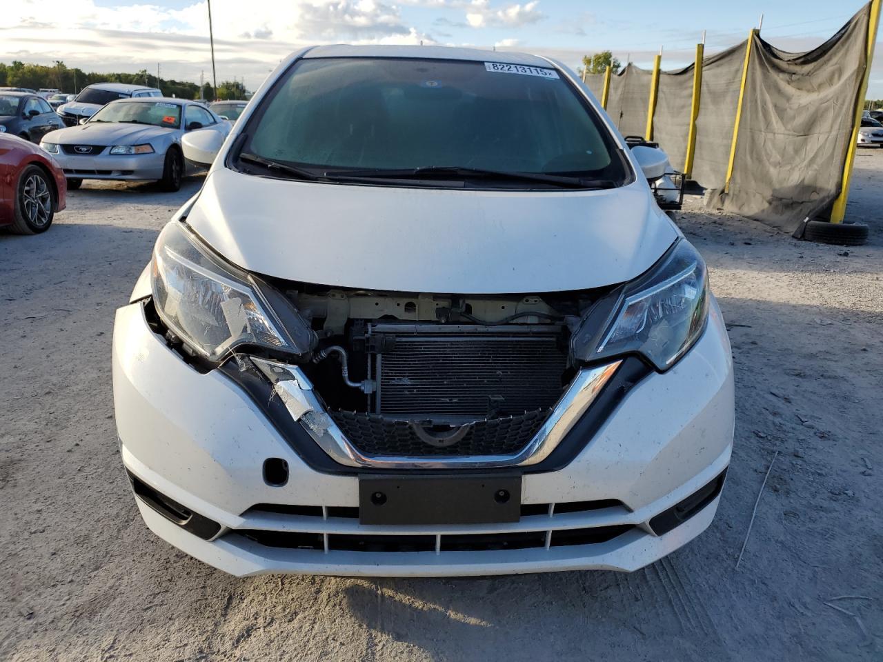 2017 NISSAN Versa Note