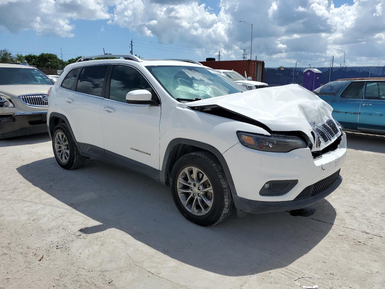 2019 JEEP CHEROKEE