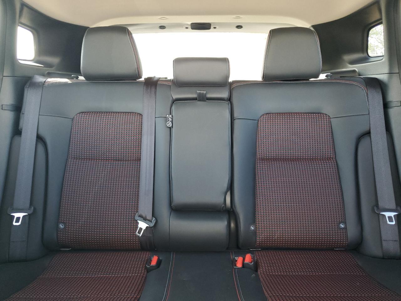 2025 NISSAN KICKS