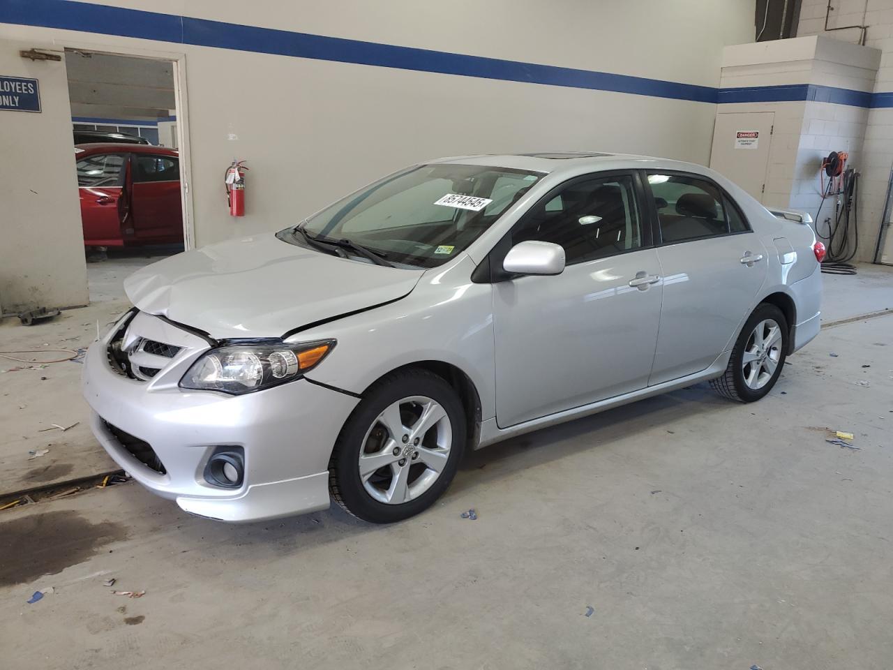 2011 TOYOTA COROLLA