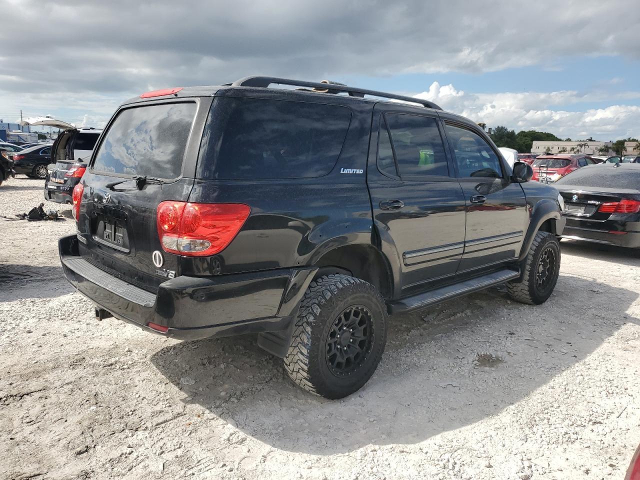 2006 TOYOTA Sequoia