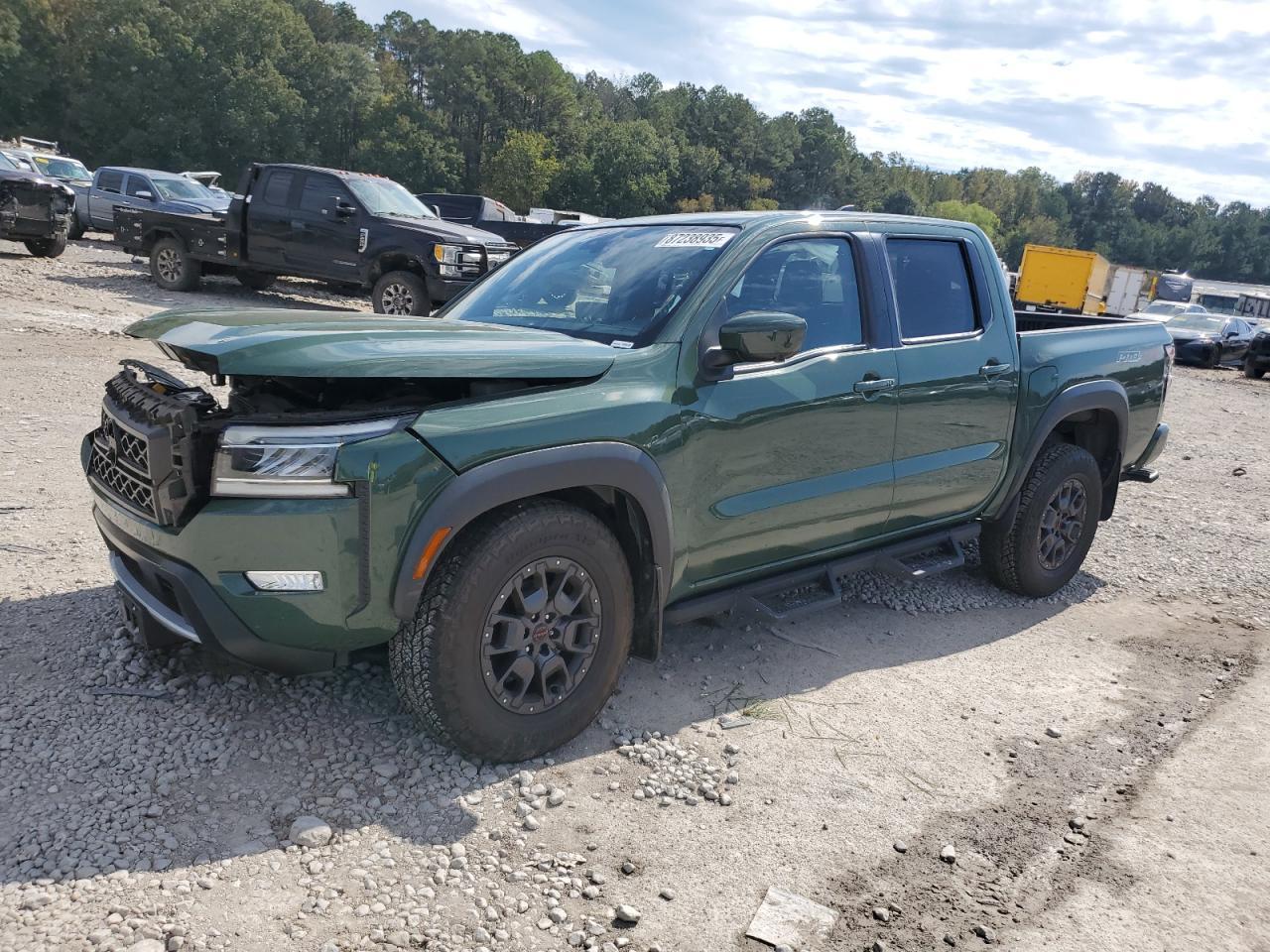 2023 NISSAN Frontier