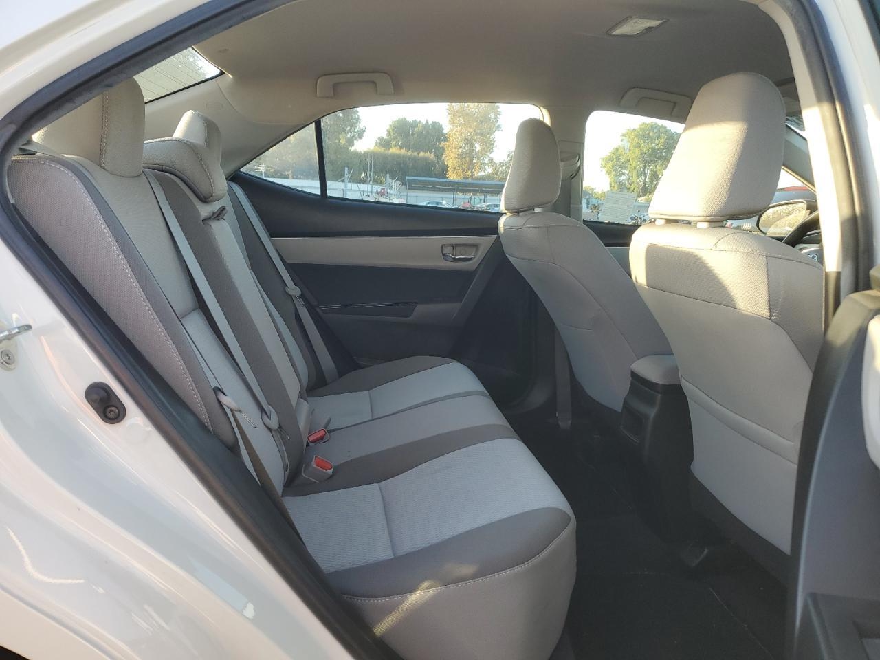 2018 TOYOTA COROLLA