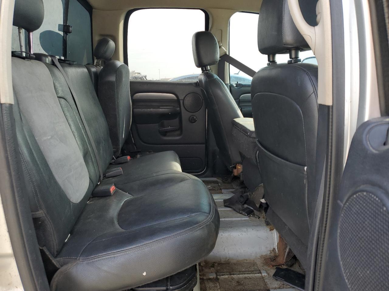 2004 DODGE Ram 2500