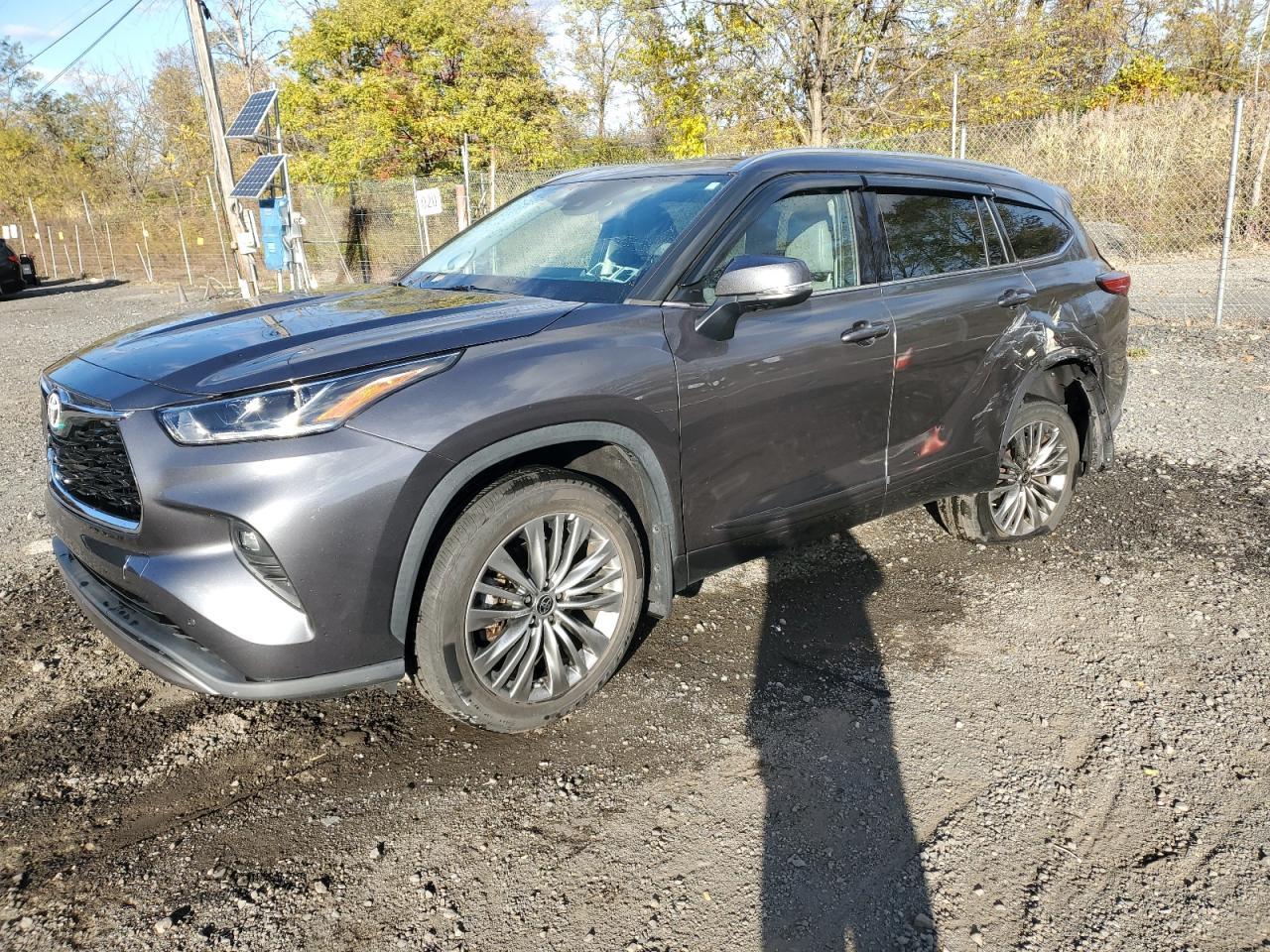 2021 TOYOTA HIGHLANDER