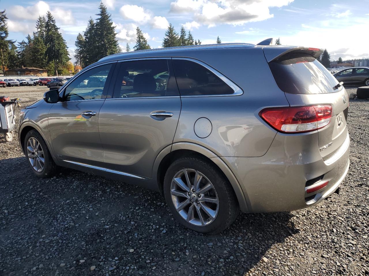 2016 KIA SORENTO