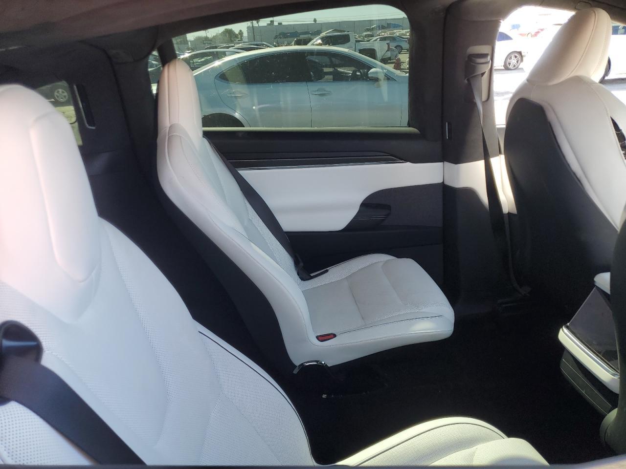 2023 TESLA MODEL X
