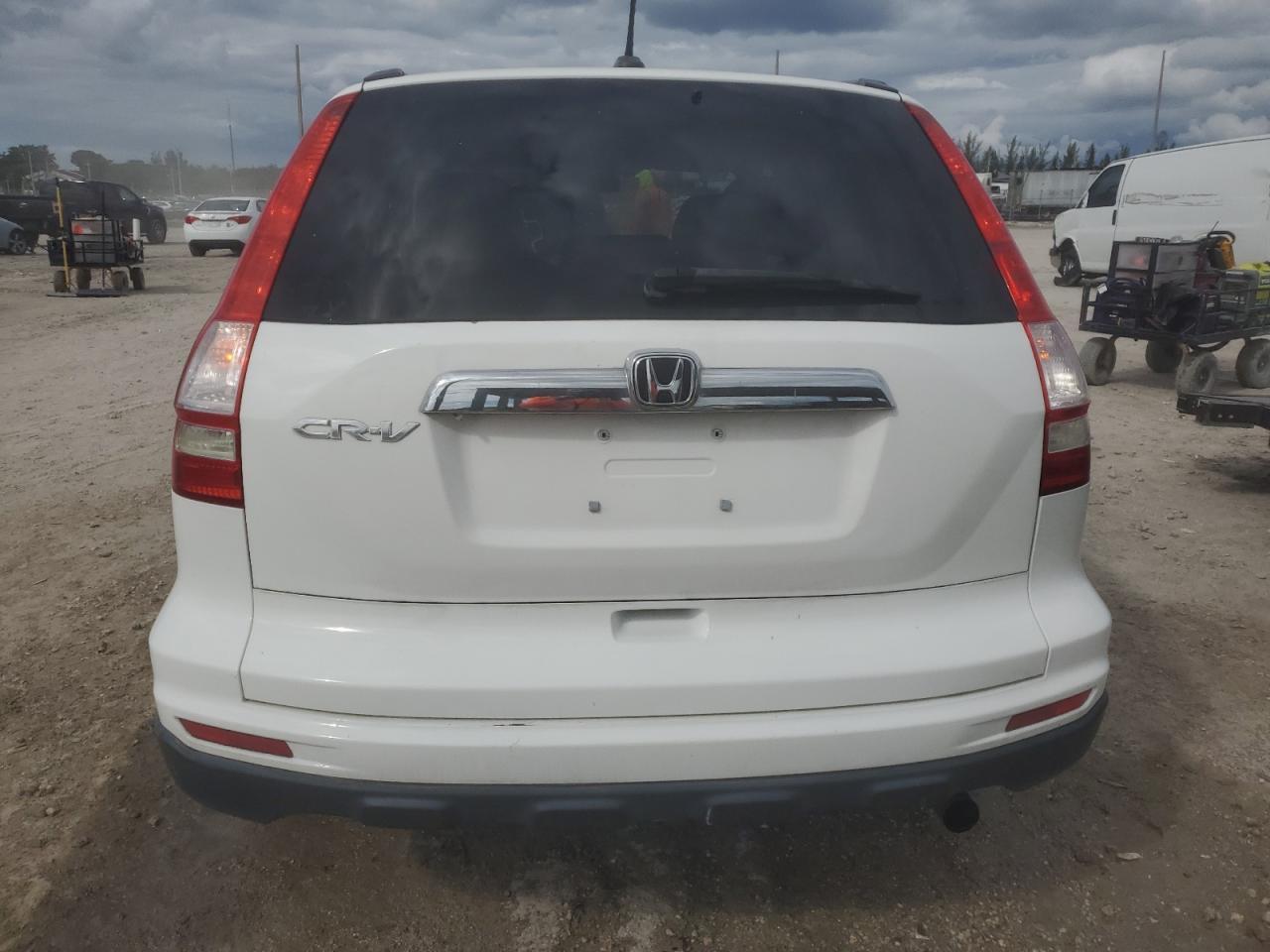 2011 HONDA CR-V