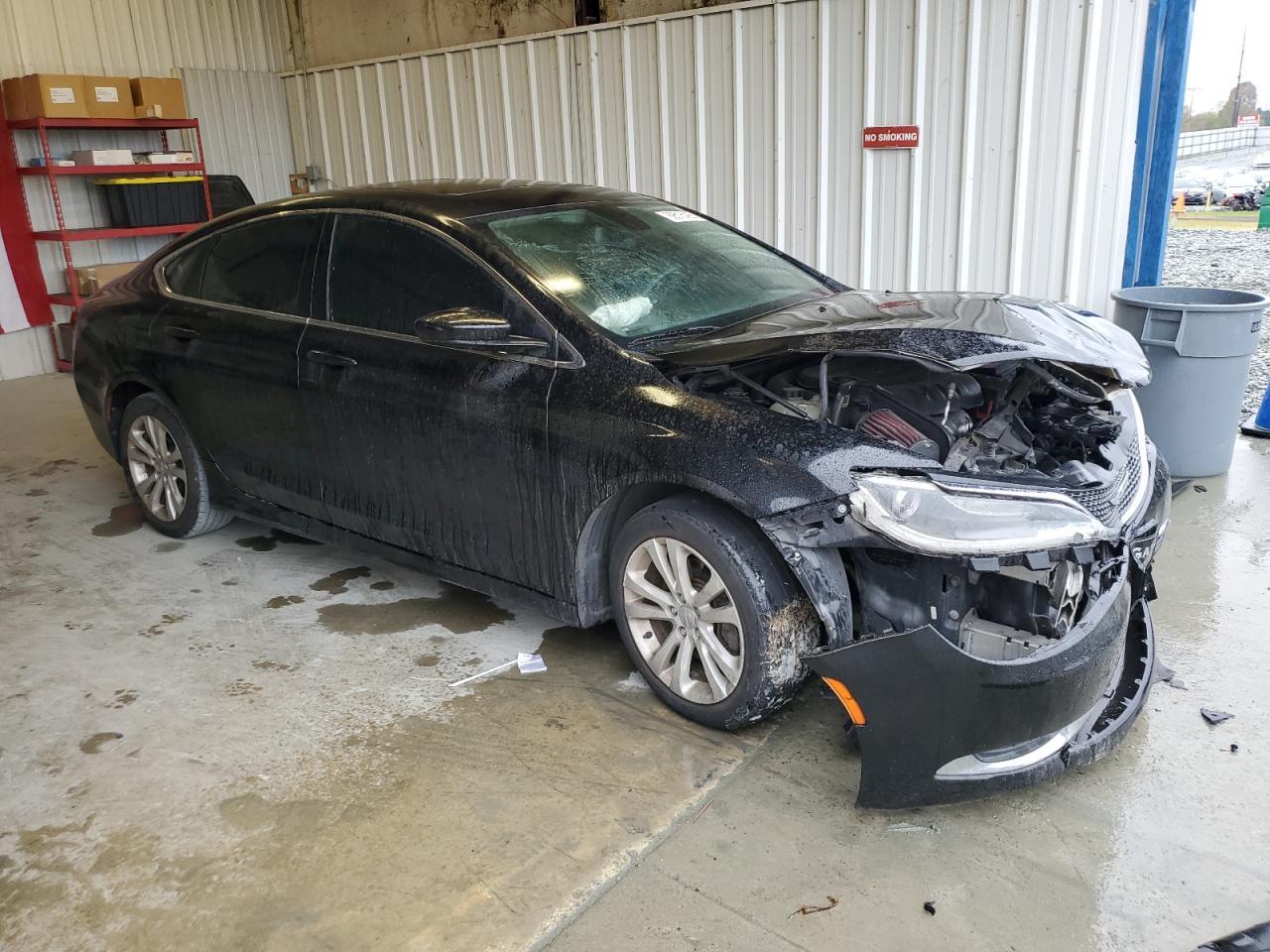 2015 CHRYSLER 200