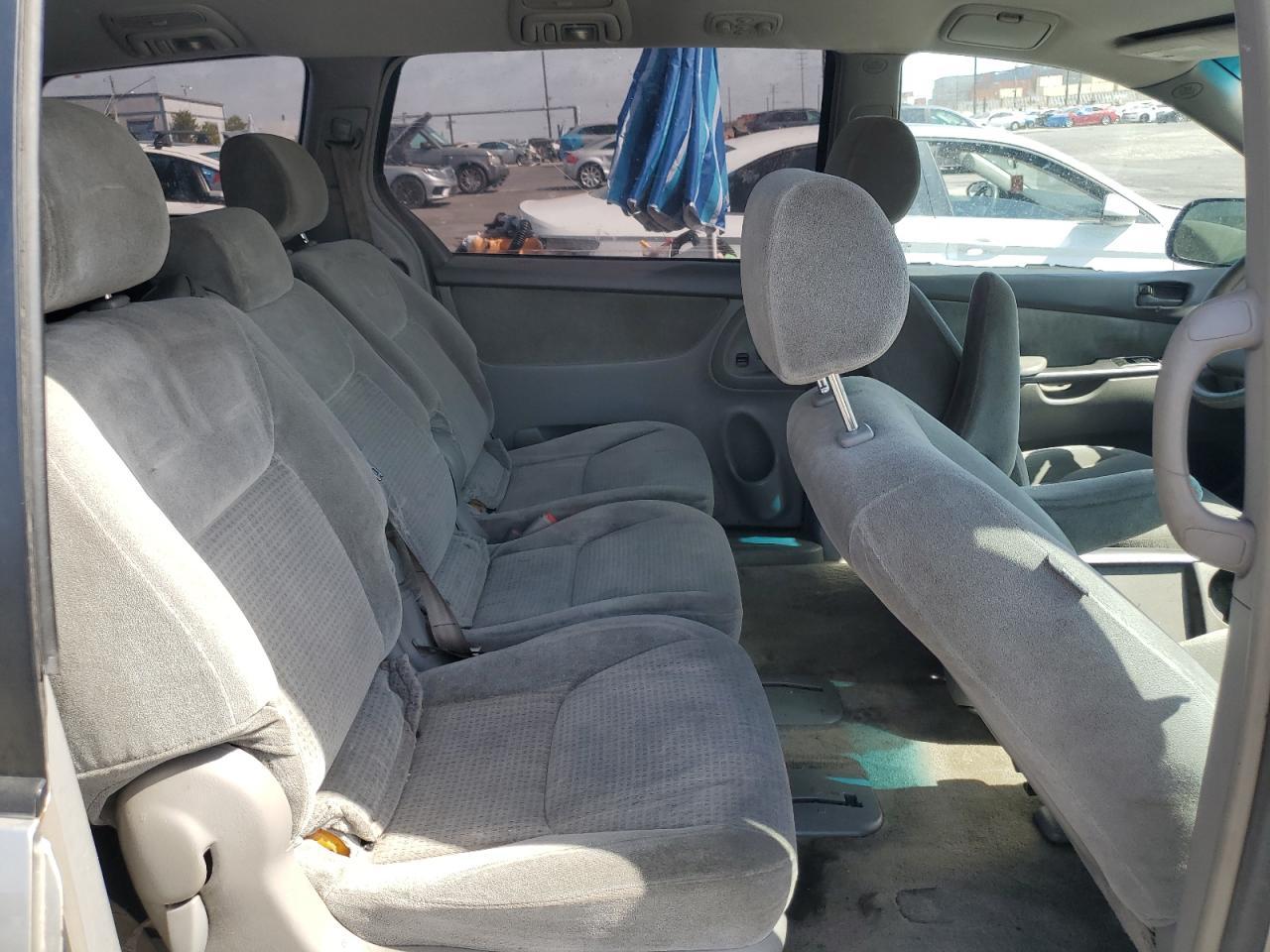 2007 TOYOTA SIENNA