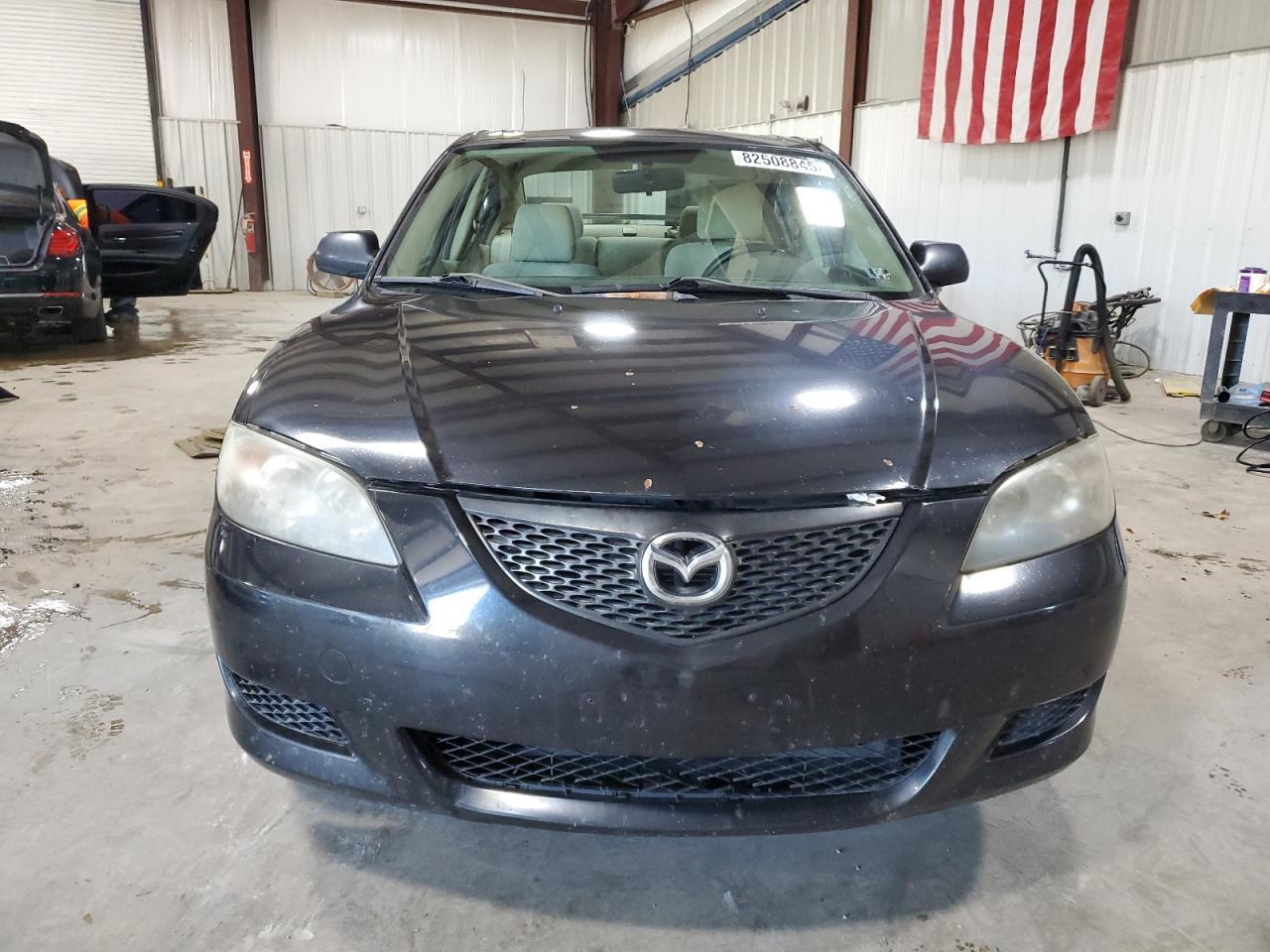 2006 MAZDA 3