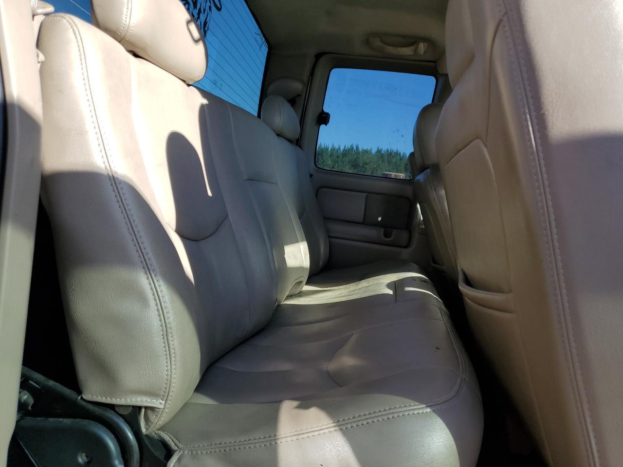 2004 CHEVROLET Silverado