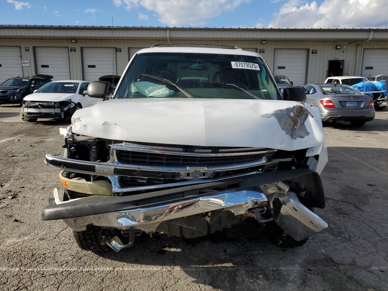 2002 CHEVROLET Tahoe