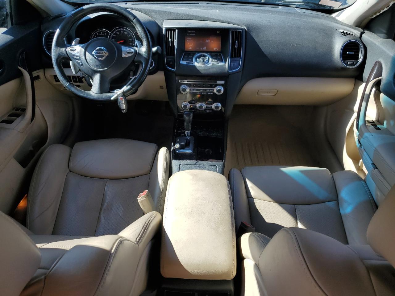2014 NISSAN Maxima