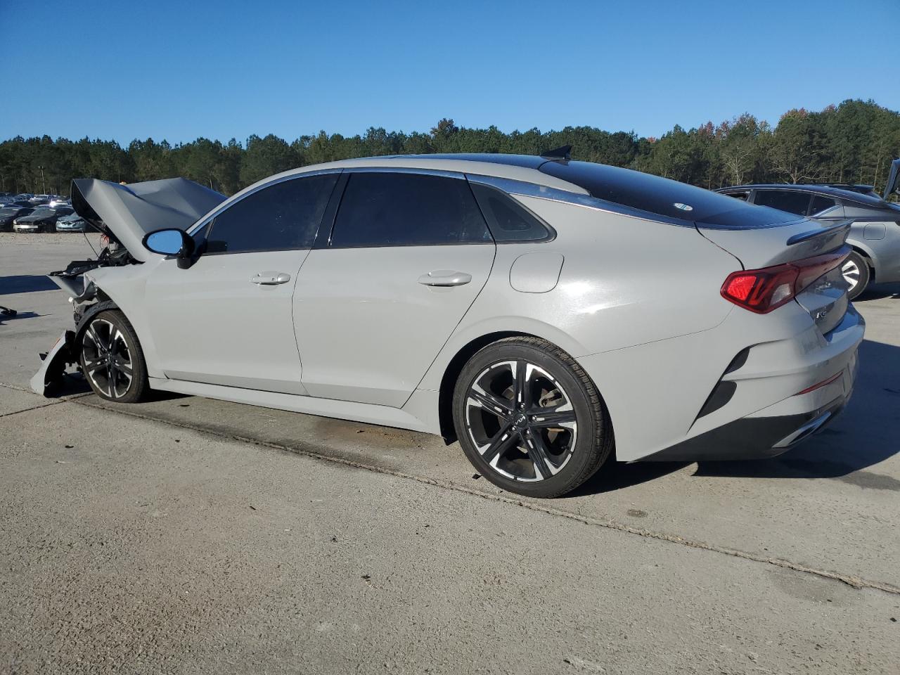 2022 KIA K5
