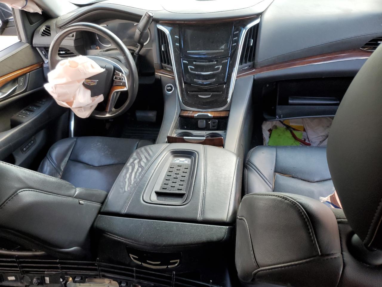 2016 CADILLAC ESCALADE