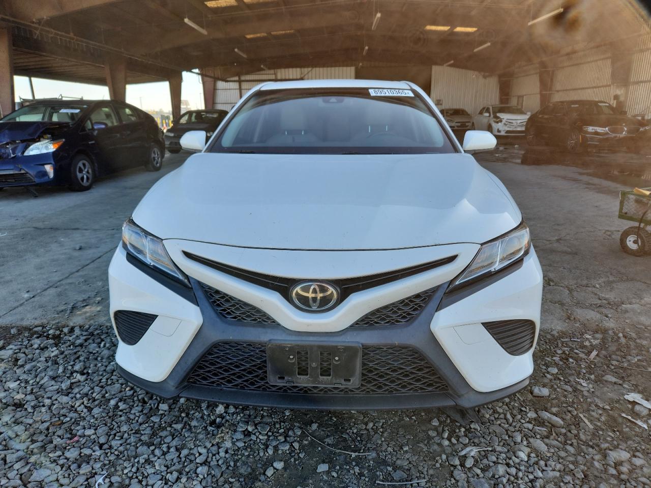 2018 TOYOTA CAMRY