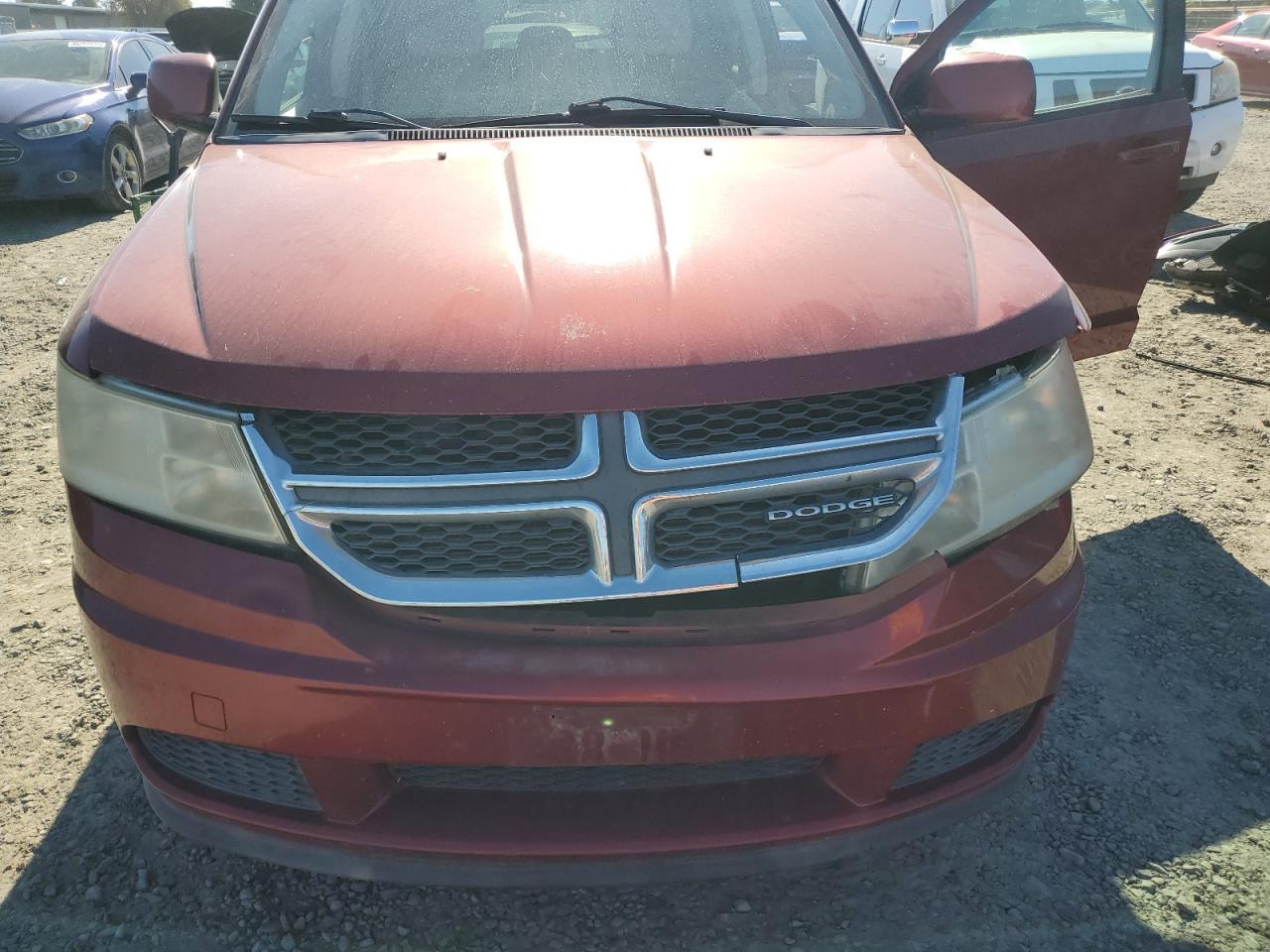 2011 DODGE JOURNEY