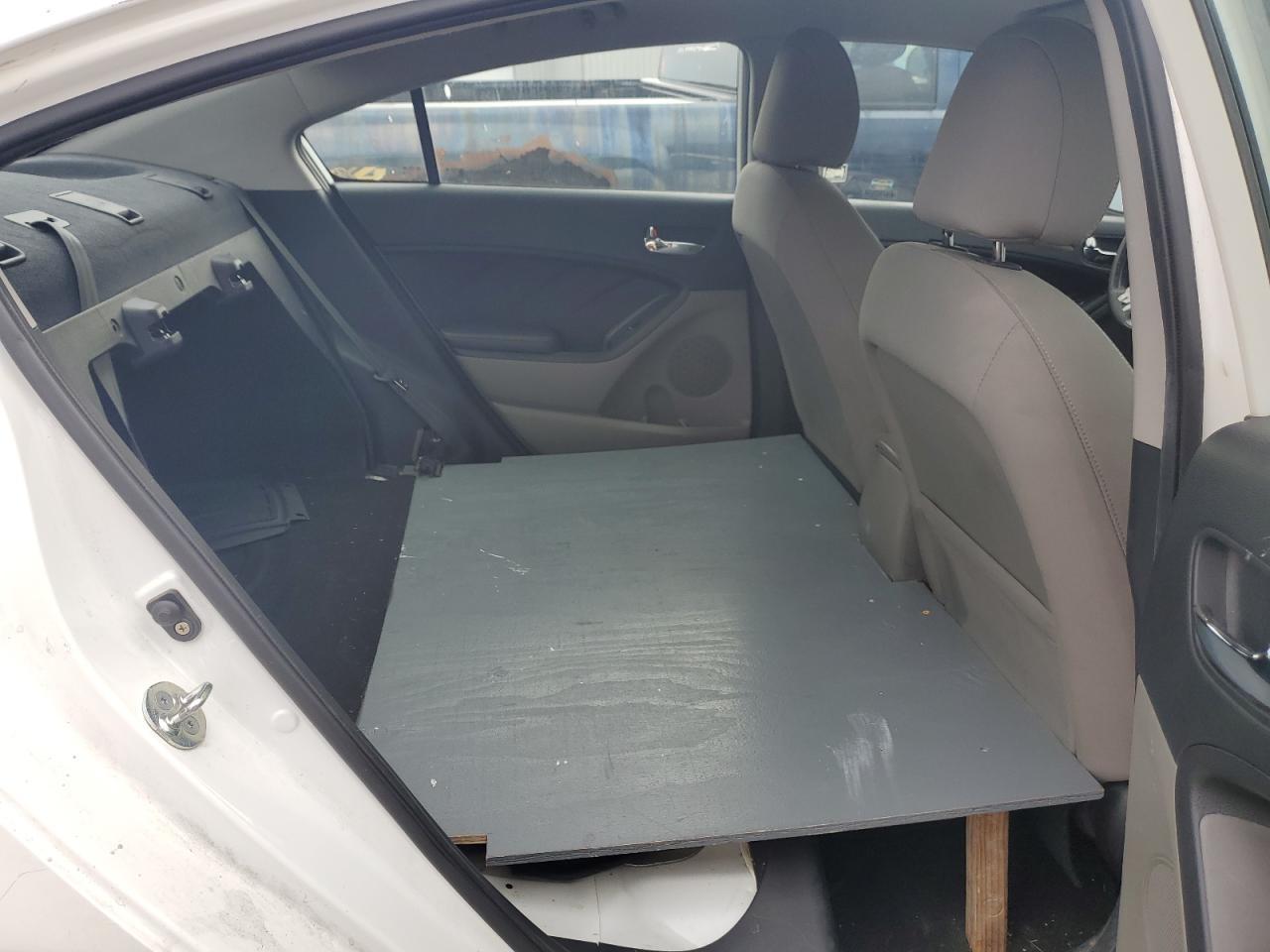 2015 KIA FORTE
