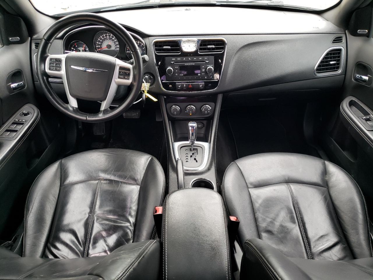 2014 CHRYSLER 200
