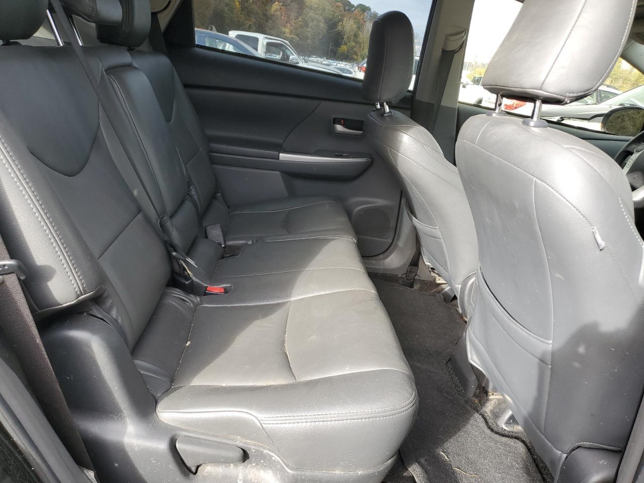 2012 TOYOTA PRIUS V