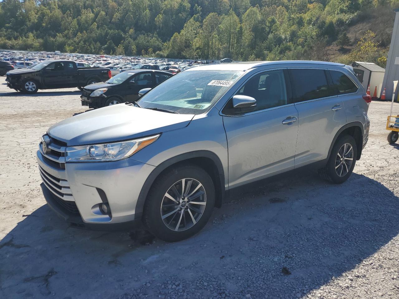 2019 TOYOTA HIGHLANDER