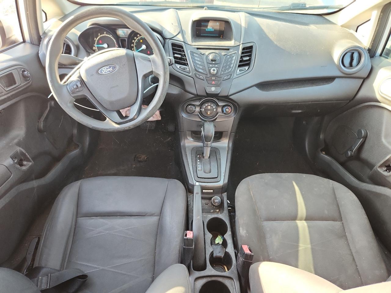 2014 FORD Fiesta
