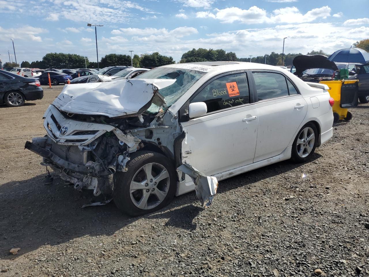 2012 TOYOTA COROLLA