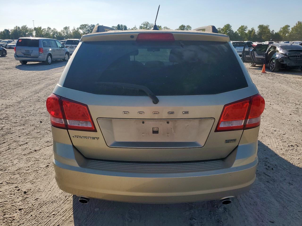 2011 DODGE JOURNEY