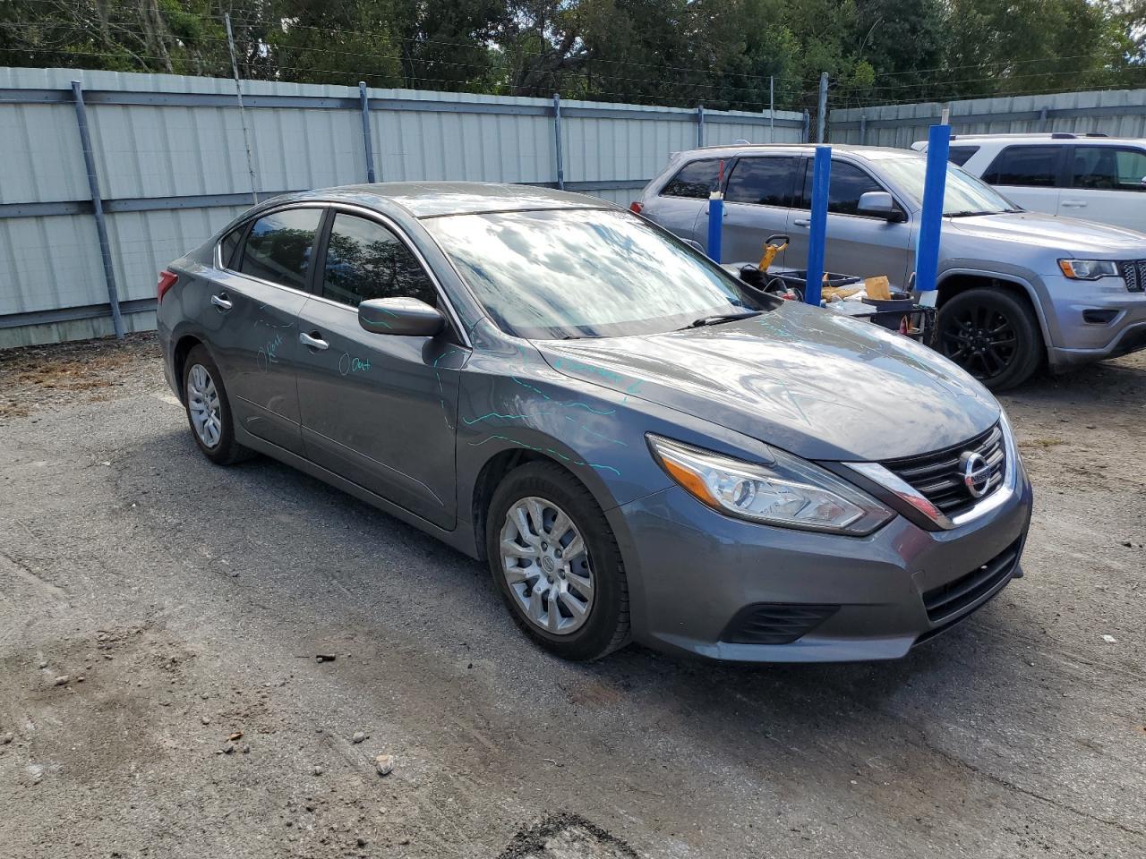 2017 NISSAN ALTIMA