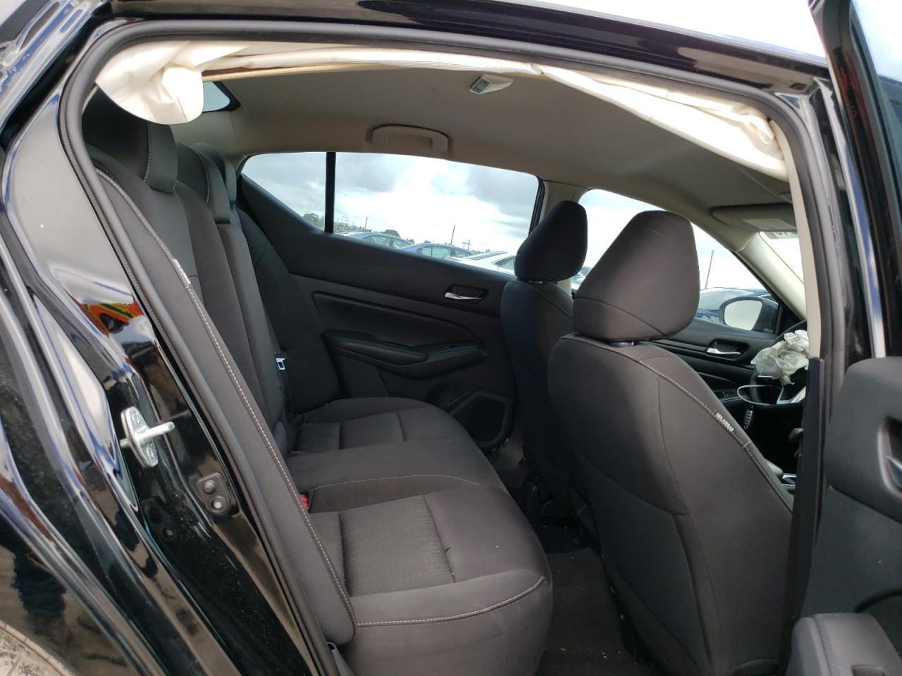 2022 NISSAN ALTIMA