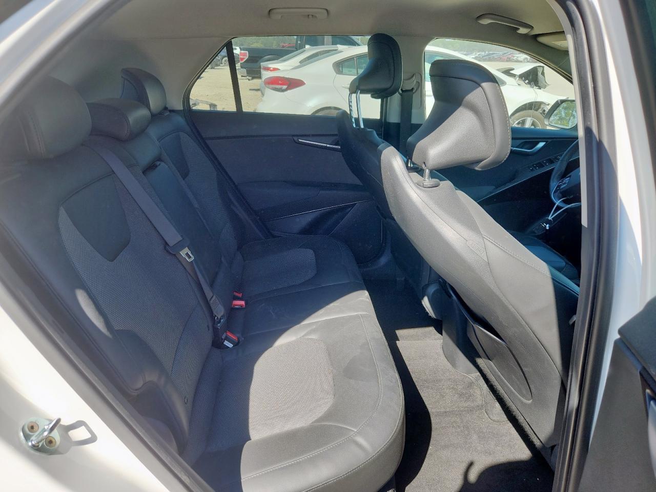 2023 KIA Niro